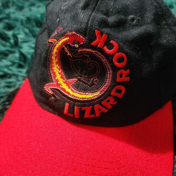 Vintage Marlboro Adventure Team Lizard Rock Black & Red Strapback Hat 90s Promo - Picture 1 of 8